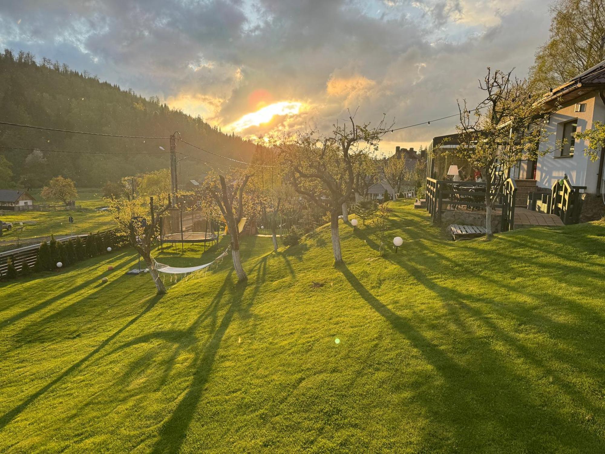 Cazare Colibita Casa Lipan Экстерьер фото